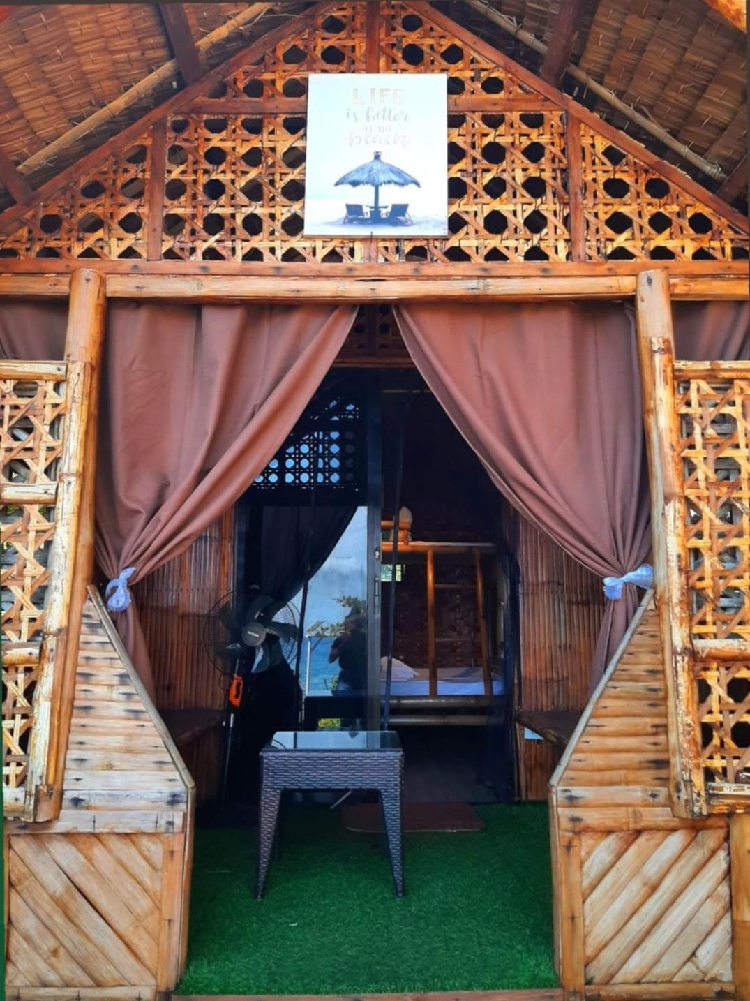 Jush Native And Glamping Hotel Dauis Buitenkant foto