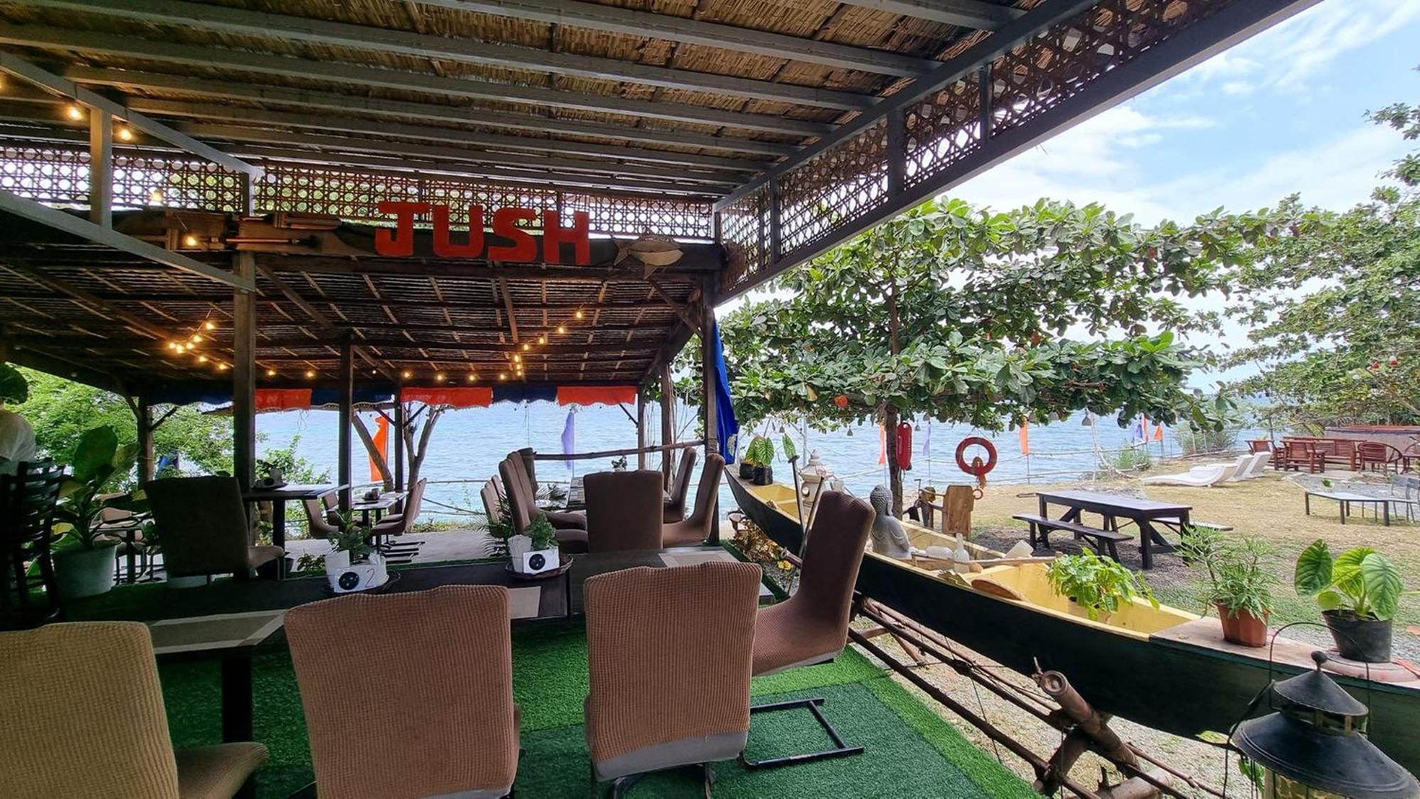 Jush Native And Glamping Hotel Dauis Buitenkant foto