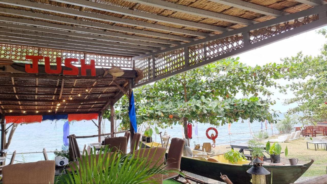 Jush Native And Glamping Hotel Dauis Buitenkant foto