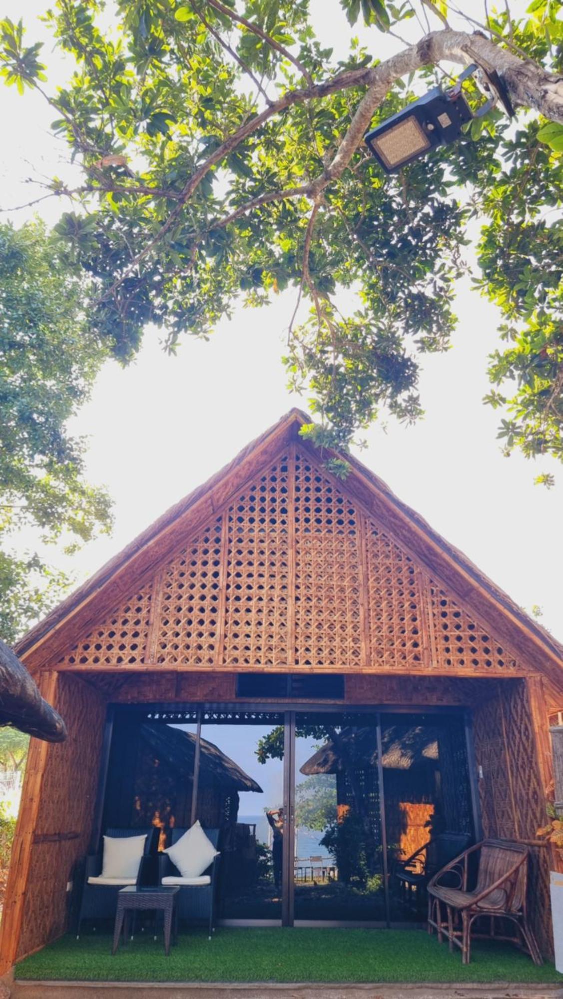 Jush Native And Glamping Hotel Dauis Buitenkant foto